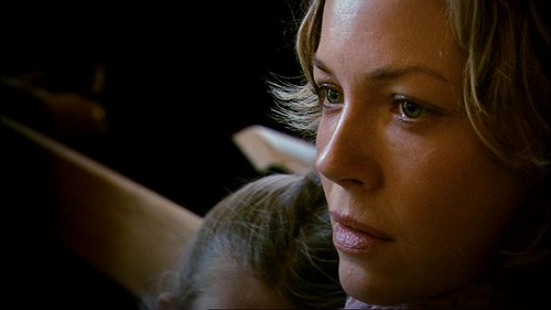 Connie Nielsen en la película Hermanos